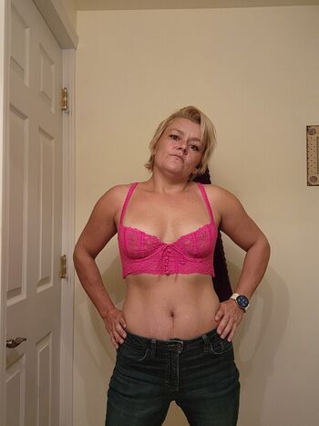 Leaked Basedmama page private photo viral onlyfans