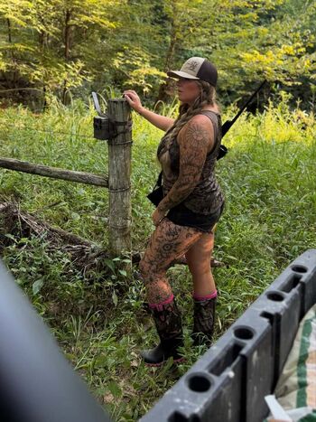 Leaked Battleaxe tara private photo viral onlyfans