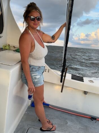 Leaked Battleaxe tara private photo viral onlyfans