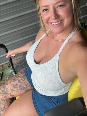 Leaked Battleaxe tara private photo viral onlyfans