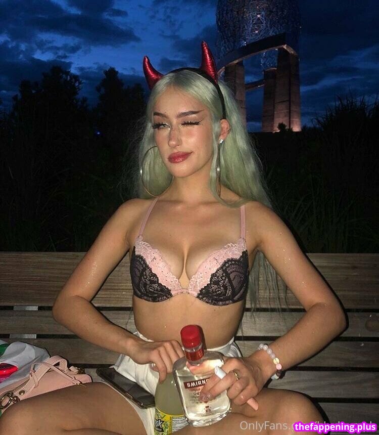 Bbblud / bludnymph Meztelen OnlyFans Fotó #8
