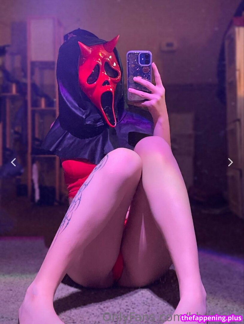 Slimthicccsenpai / bbplague Nude OnlyFans Photo #143