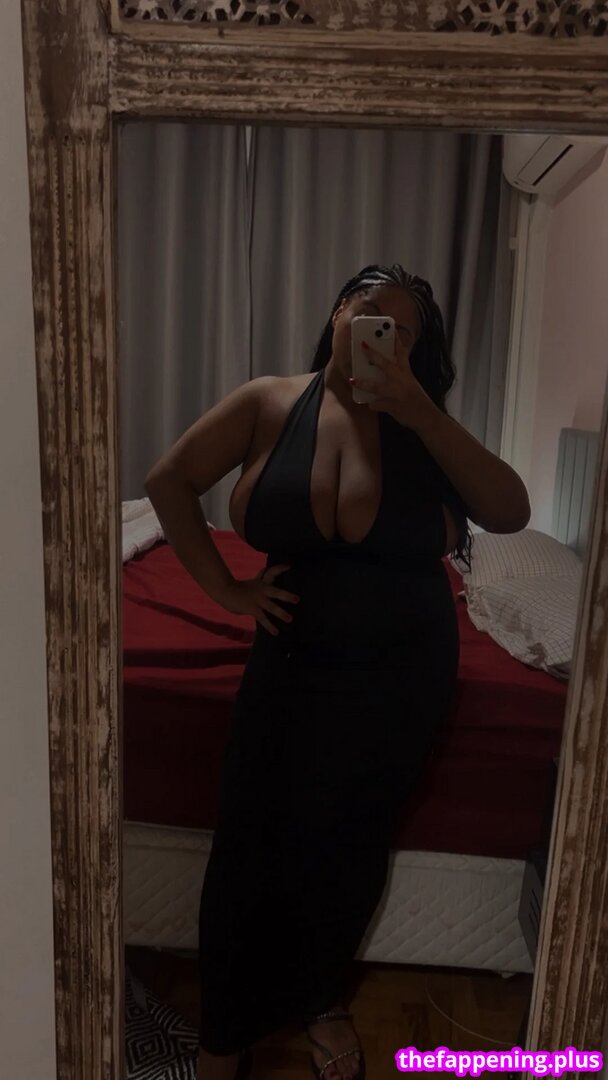 BBW / bbw_layla / chubby / curvy ladies / embersweetsvip / https: / monafaith / norarosejeanxx / vichotflix Foto OnlyFans Desnuda #98