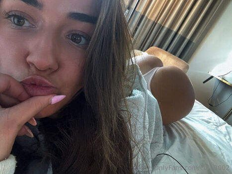 bbycorachis
