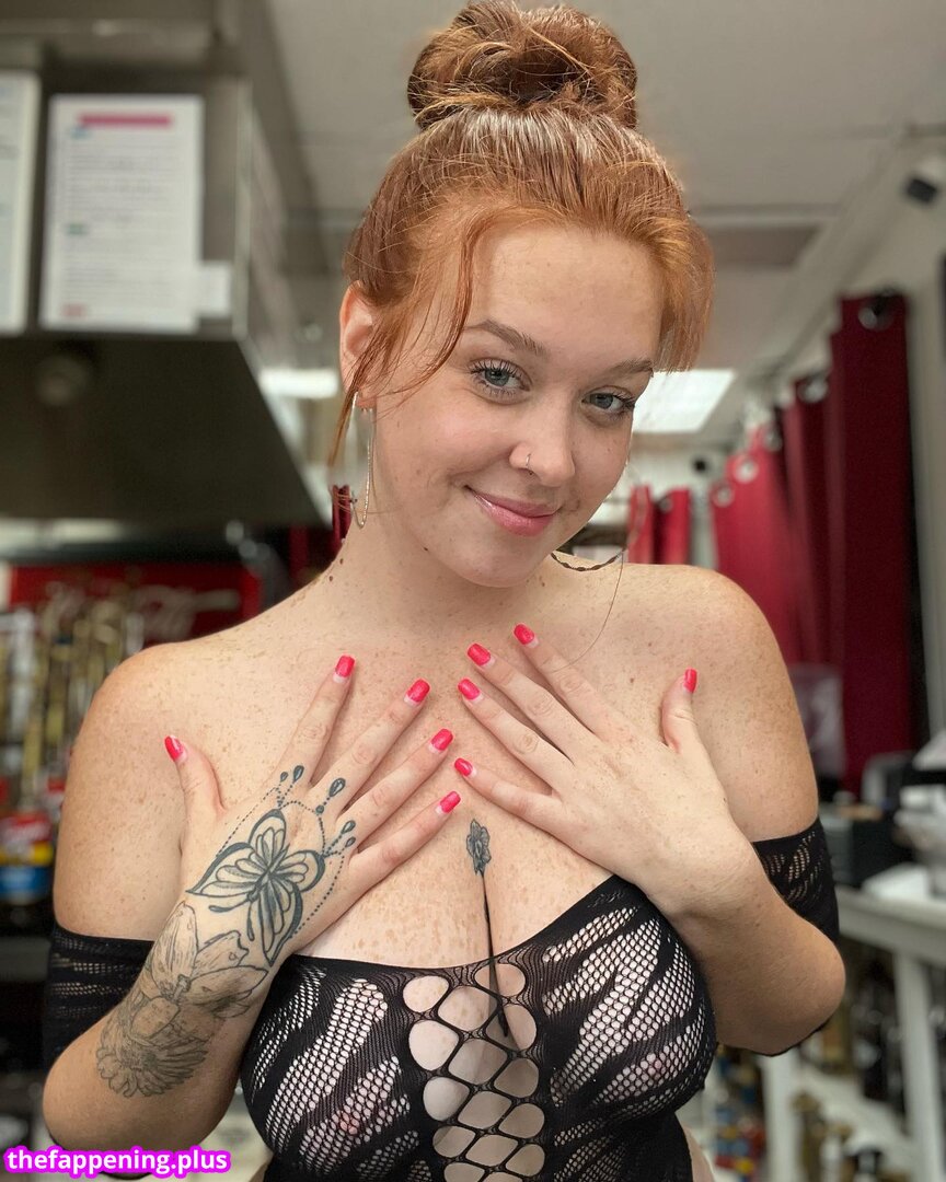 barista.scarlett2.0 / bbyg.scarlettt नग्न OnlyFans फोटो #4
