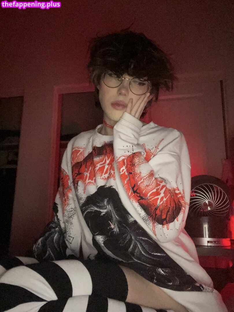 Bbykoda / bbyk0da / bbykodak / https: Nacktes OnlyFans Foto #2