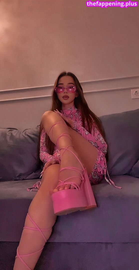 Bbynestle Φωτογραφία Γυμνών OnlyFans #8