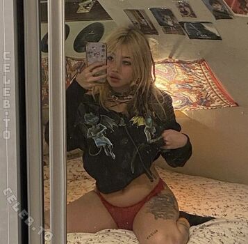 Leaked Beabadoobee private photo viral onlyfans