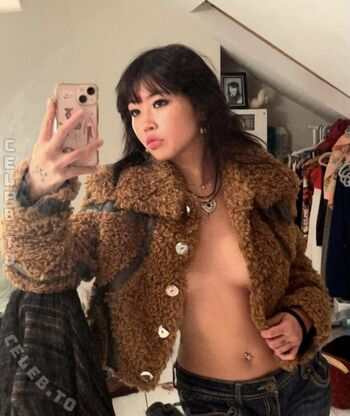 Leaked Beabadoobee private photo viral onlyfans