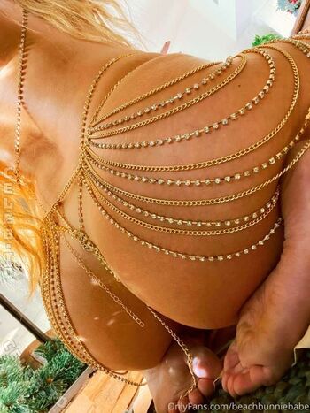 Leaked Beachbunniebabe private photo viral onlyfans
