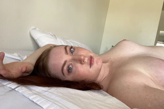 Leaked Beachgirlphotola private photo viral onlyfans