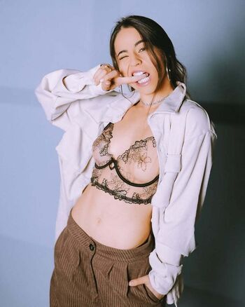 Leaked Beatriz oliveira page private photo viral onlyfans