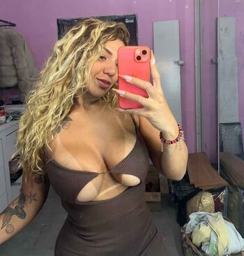 Leaked Beauty carollima private photo viral onlyfans