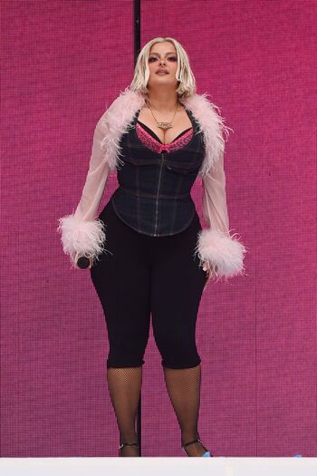Leaked Bebe rexha private photo viral onlyfans