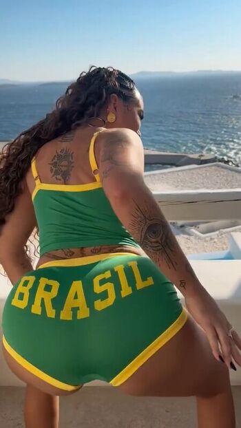Leaked Beca barreto page private photo viral onlyfans