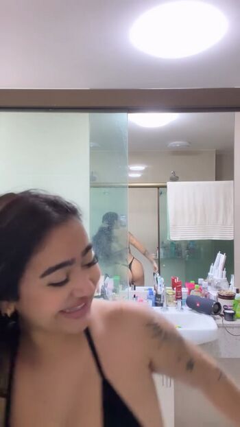 Leaked Beca barreto private photo viral onlyfans