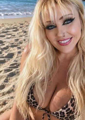 Becki Leese
