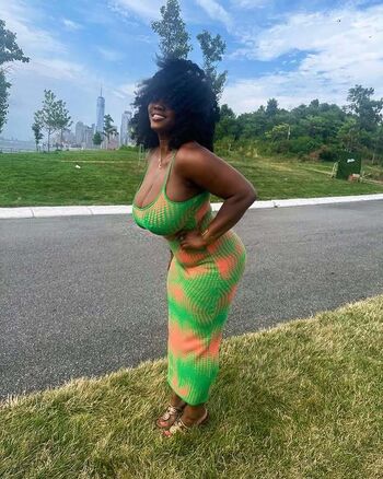 Leaked Beckybrowngurl page private photo viral onlyfans