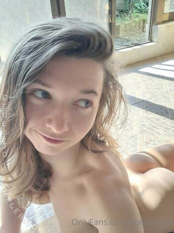 Leaked Beeboogirl page private photo viral onlyfans