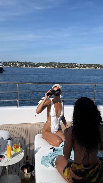 Leaked Bella hadid  page private photo viral onlyfans