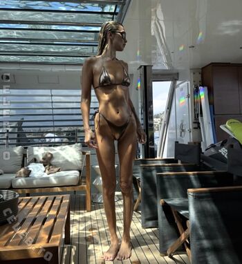 Leaked Bella hadid private photo viral onlyfans