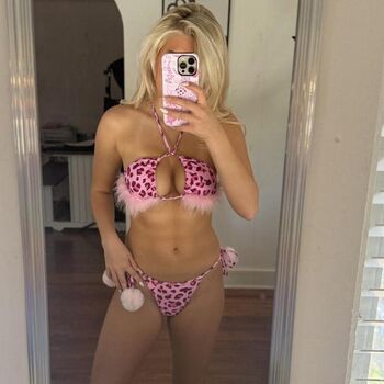 Leaked Bella lyn private photo viral onlyfans