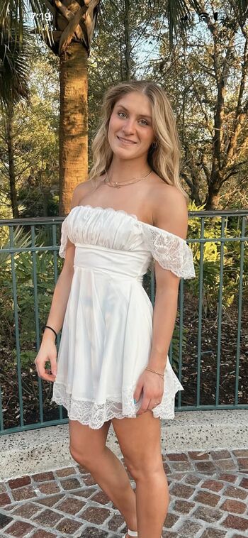 Leaked Bella norris page private photo viral onlyfans