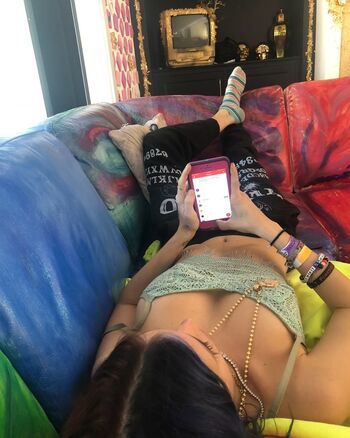 Leaked Bella thorne  page private photo viral onlyfans