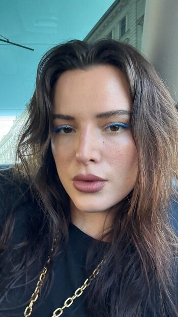 Leaked Bella thorne  page private photo viral onlyfans