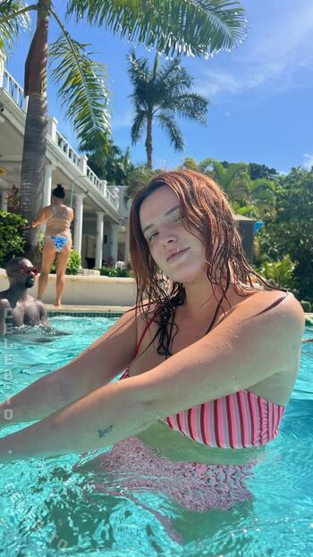 Leaked Bella thorne  page private photo viral onlyfans
