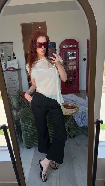 Leaked Bella thorne  page private photo viral onlyfans