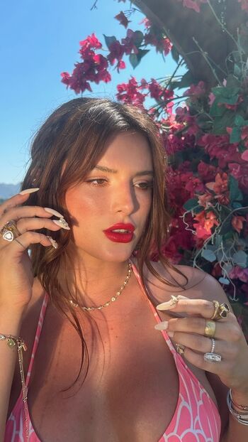 Bella Thorne