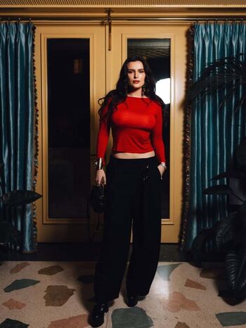 Leaked Bella thorne  page private photo viral onlyfans