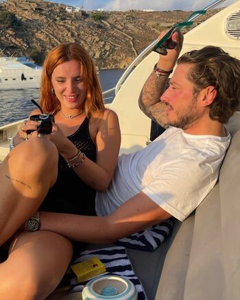 Leaked Bella thorne  page private photo viral onlyfans
