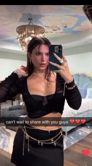 Leaked Bella thorne private photo viral onlyfans