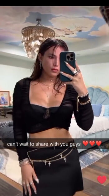 Leaked Bella thorne private photo viral onlyfans