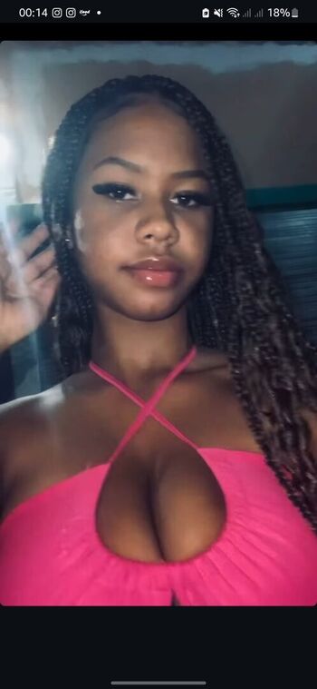 Leaked Bellazx s private photo viral onlyfans