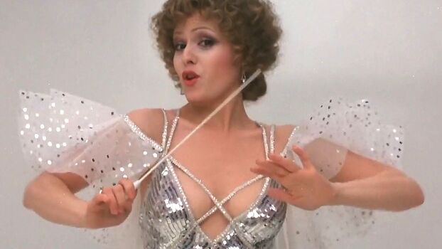 Bernadette Peters