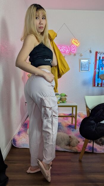 Leaked Bessy q private photo viral onlyfans