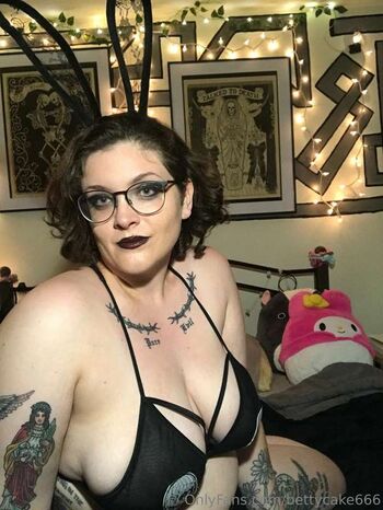 Leaked Betty cake private photo viral onlyfans
