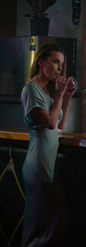 Betty Gilpin