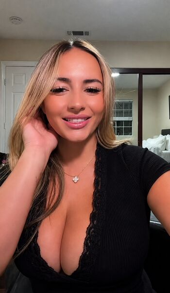 Leaked Bettycaridad private photo viral onlyfans