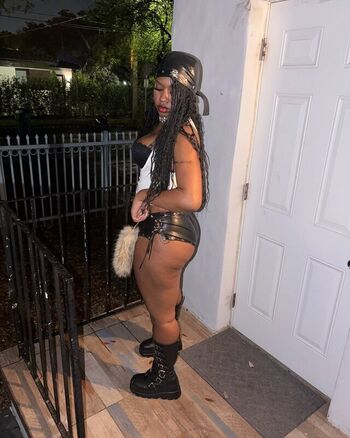 bigbootykyy