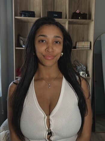 Leaked Bigdiamondgirl private photo viral onlyfans