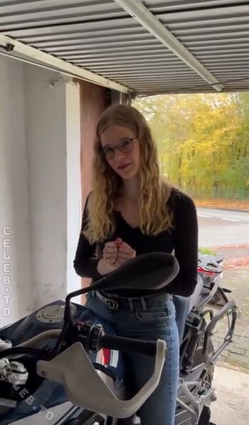 Leaked Bikergirl private photo viral onlyfans