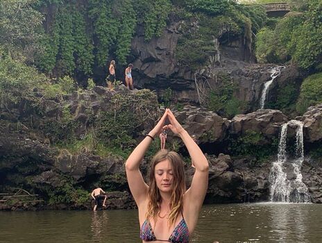Leaked Billie lourd private photo viral onlyfans