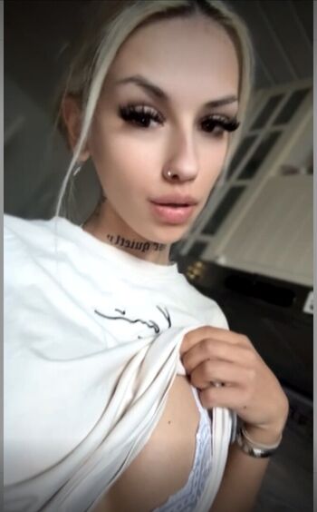 Leaked Bimmerblondiee page private photo viral onlyfans