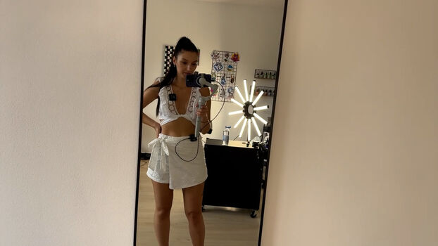 Leaked Bisscute private photo viral onlyfans