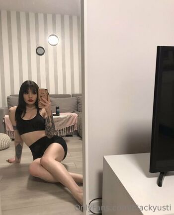 Leaked Blackyusti private photo viral onlyfans