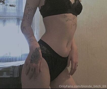 blonde_bitch_69